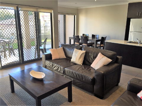 Cypress Apartment 39C - Accommodation Mount Tamborine 0