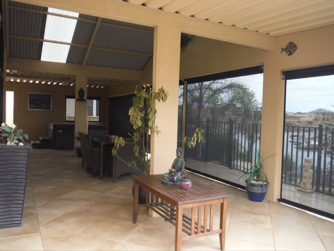 Happy Gilmore - Accommodation Mount Tamborine 1