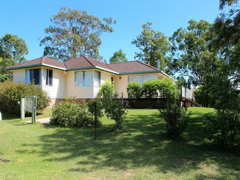 Horseshoe House - Accommodation Mount Tamborine 0