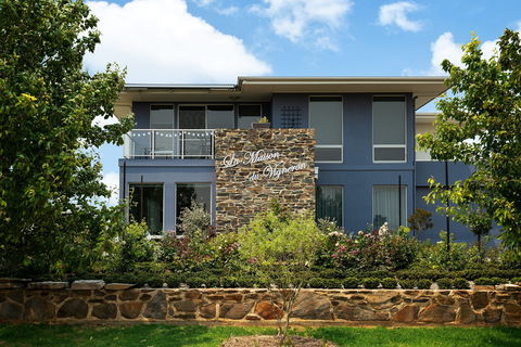 La Maison Du Vigneron B&B & Special Ocassion Dining - Accommodation Mount Tamborine 1