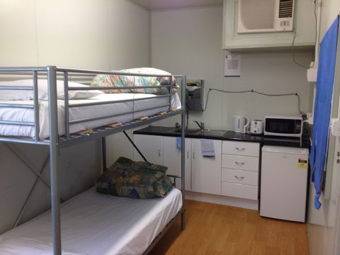 Latrobe Working Hostel - Accommodation Mount Tamborine 2