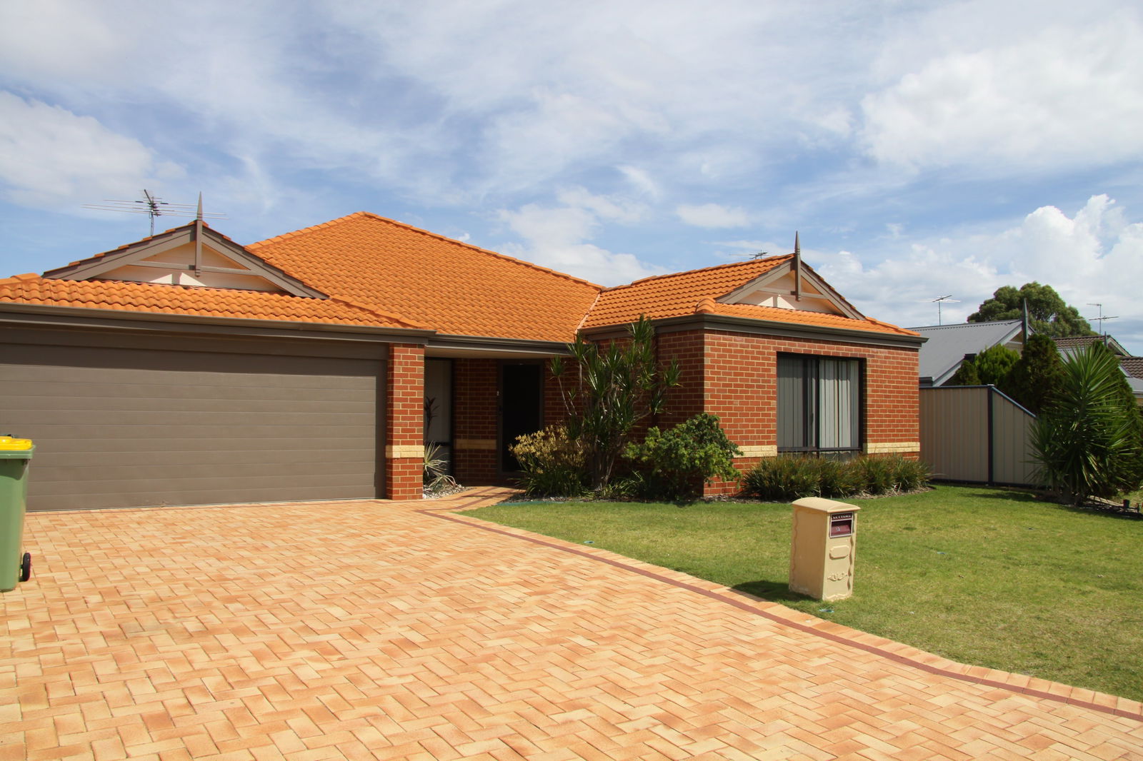Meadow Springs WA Accommodation Mount Tamborine