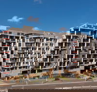 Meriton Suites North Ryde - Accommodation Mount Tamborine