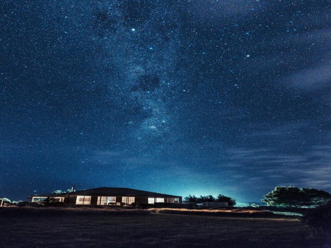 Stargazers Luxury Cottage - Accommodation Mount Tamborine 1