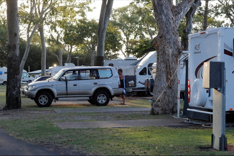 Torquay Beachfront Tourist Park - Accommodation Mount Tamborine 1