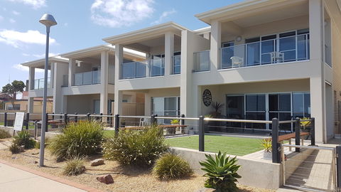 Wallaroo Jetty Holiday Accommodation - Accommodation Mount Tamborine 1