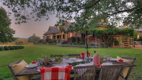 Waterloo Station - Accommodation Mount Tamborine 0