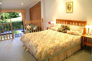 Amethyst Lodge - Accommodation Mount Tamborine 2