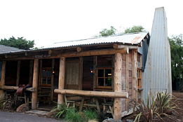 Ti Tree Village - Accommodation Mount Tamborine 3