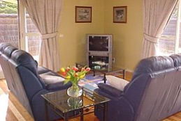 King Tide Townhouse - Accommodation Mount Tamborine 1