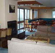 Trackers Mountain Lodge - Accommodation Mount Tamborine