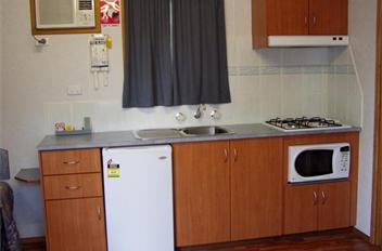 Big 4 Castlemaine Gardens Holiday Park - Accommodation Mount Tamborine 2