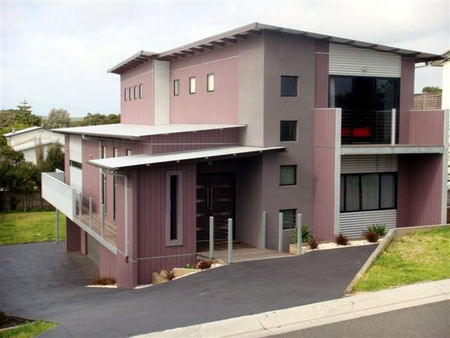 Yolla - Accommodation Mount Tamborine 0