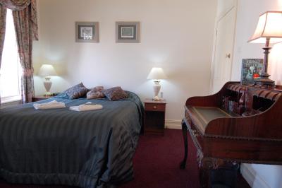 Warrnambools No 1 Luxury Apartment - Accommodation Mount Tamborine 2