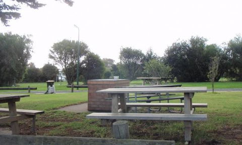 Portland Bay Holiday Park - Accommodation Mount Tamborine 3