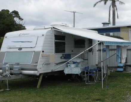 Hillcrest Tourist Park - Accommodation Mount Tamborine 2