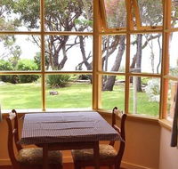 Anchlia Waterfront Cottage - Accommodation Mount Tamborine
