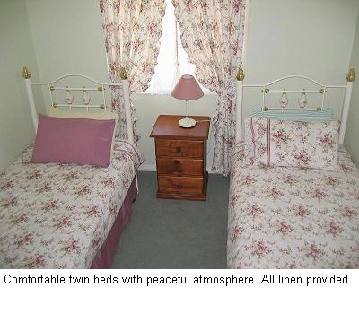 Glen Eden Cottages - Accommodation Mount Tamborine 0