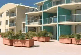 Waldorf Apartment Hotel - Accommodation Mount Tamborine
