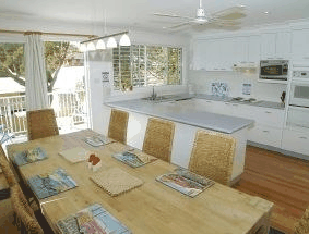 Shoal Bay Riggers - Accommodation Mount Tamborine 4