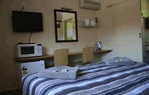 Isis Motel - Accommodation Mount Tamborine 1
