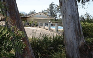 Isis Motel - Accommodation Mount Tamborine 2