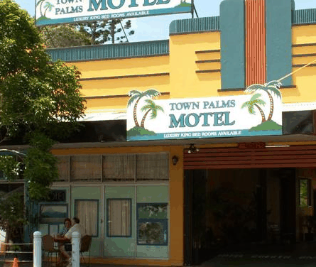Town Palms Motel - Accommodation Mount Tamborine 0