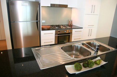 Proximity Waterfront Apartments - Accommodation Mount Tamborine 5