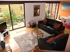 Accent Byron Townhouse - Accommodation Mount Tamborine 2