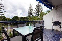 A Bay Breeze - Accommodation Mount Tamborine 1