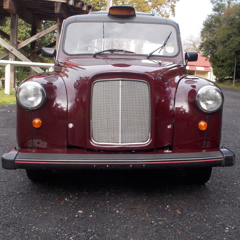 Vintage Fun Hire Cars - Accommodation Mount Tamborine 5