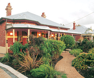 Museo Salon & Spa - Accommodation Mount Tamborine 2