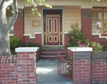 Australian Guild Of Realist Artists - Accommodation Mount Tamborine 1