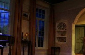 The 1812 Theatre - Accommodation Mount Tamborine 1