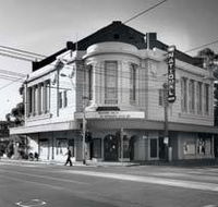 National Theatre - Accommodation Mount Tamborine