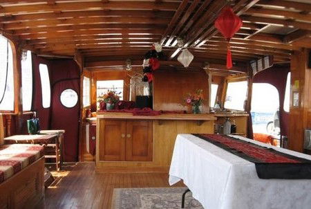Oriental Queen Cruises - Accommodation Mount Tamborine 1