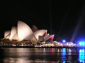 Sydney Opera House - Accommodation Mount Tamborine 3