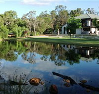 Lake House Gallery - Accommodation Mount Tamborine