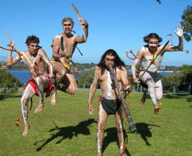 Wadumbah Aboriginal Dance Troupe - Accommodation Mount Tamborine 0