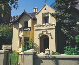 The Deanery - Accommodation Mount Tamborine 0