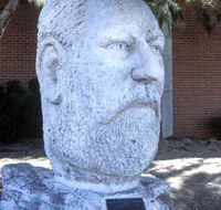 Sir John Forrest Monument - Accommodation Mount Tamborine