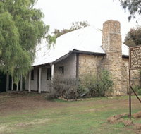 Military Barracks - Accommodation Mount Tamborine