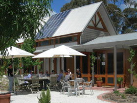Lobethal Road Wines - Accommodation Mount Tamborine 0