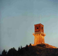 Centenary Tower - Accommodation Mount Tamborine