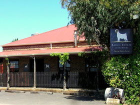 Raidis Estate - Accommodation Mount Tamborine 0