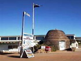 Andamooka Dukes Bottlehouse Museum - Accommodation Mount Tamborine 0