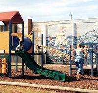 Susan Wilson Memorial Playground - Accommodation Mount Tamborine