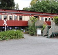 The Almond Train - Accommodation Mount Tamborine
