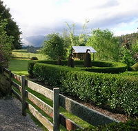 Wychwood Garden  Nursery - Accommodation Mount Tamborine