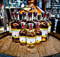 William McHenry and Sons Distillery - Accommodation Mount Tamborine